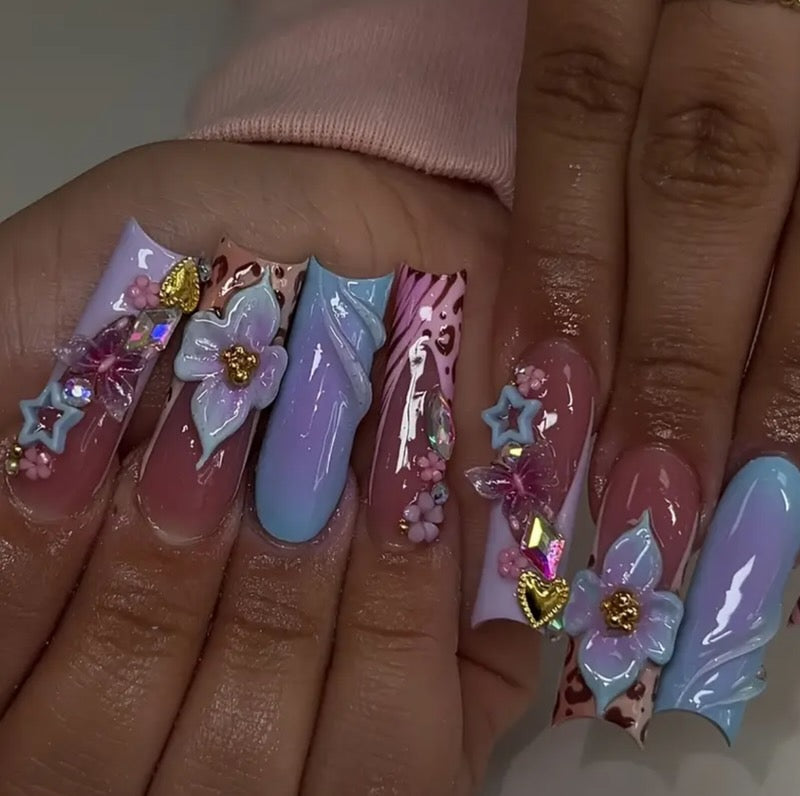 THORNBERRY ~ LONG SQUARE SET